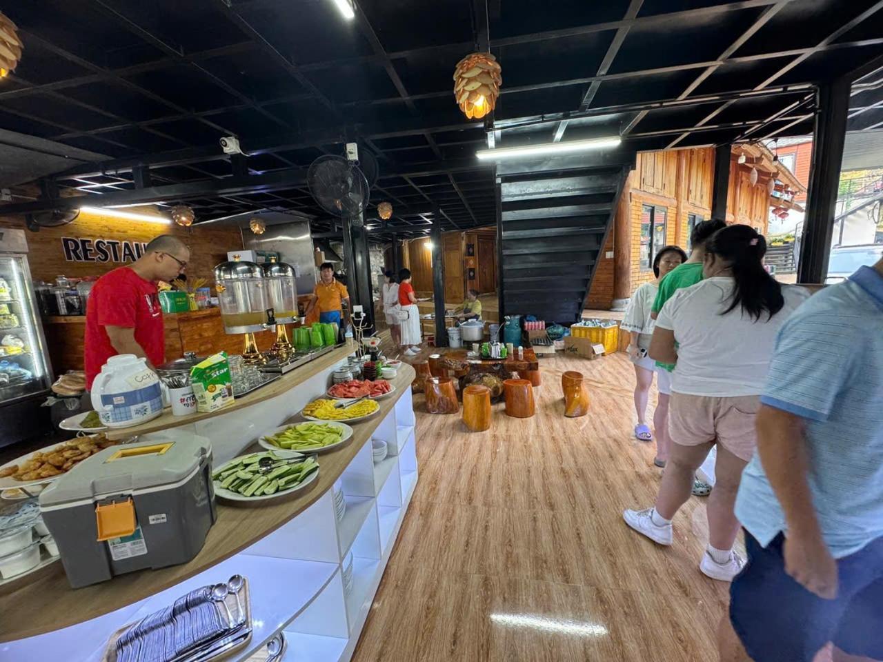 Plum Homestay Донг Ван Екстериор снимка